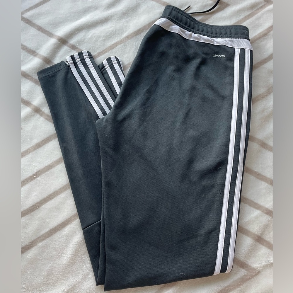 VGUC Adidas Women’s Relaxed Fit Elastic Waistband Trackpants w/Zipper Ankle Sz M